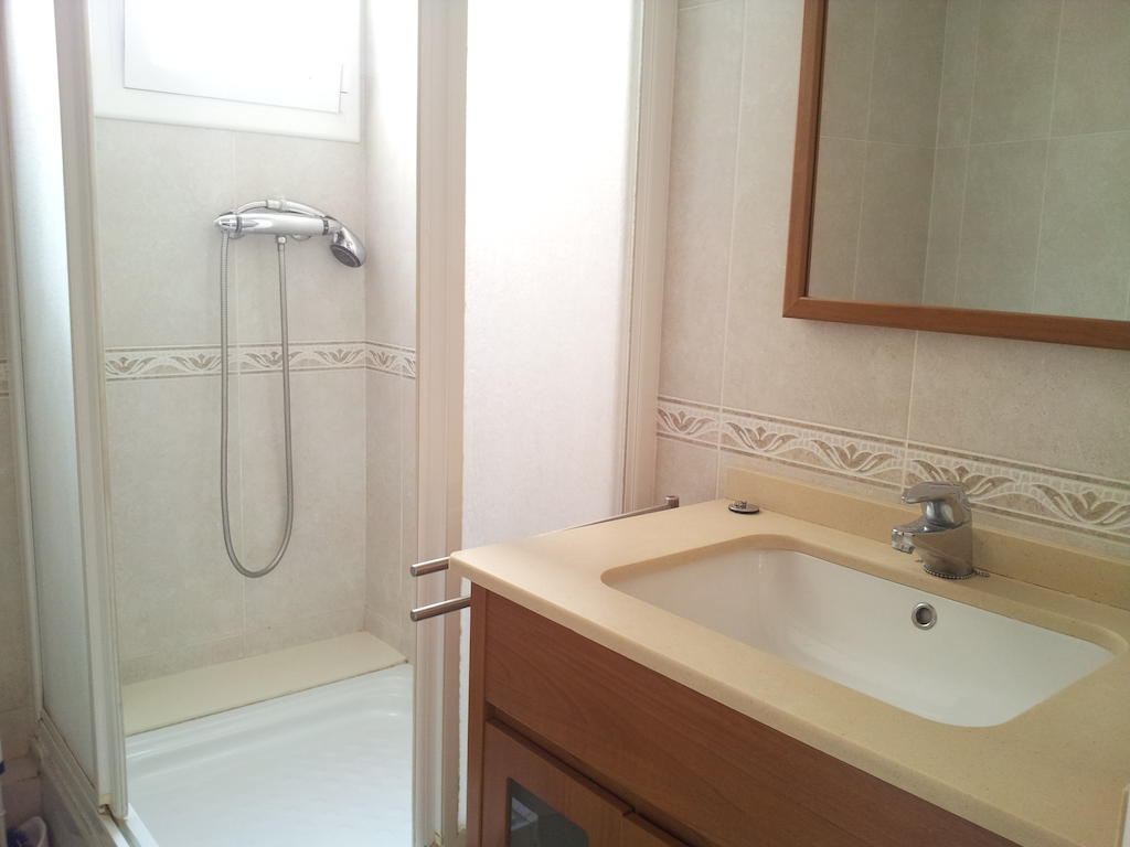 Atico Soleado Appartement L'Hospitalet de Llobregat Kamer foto