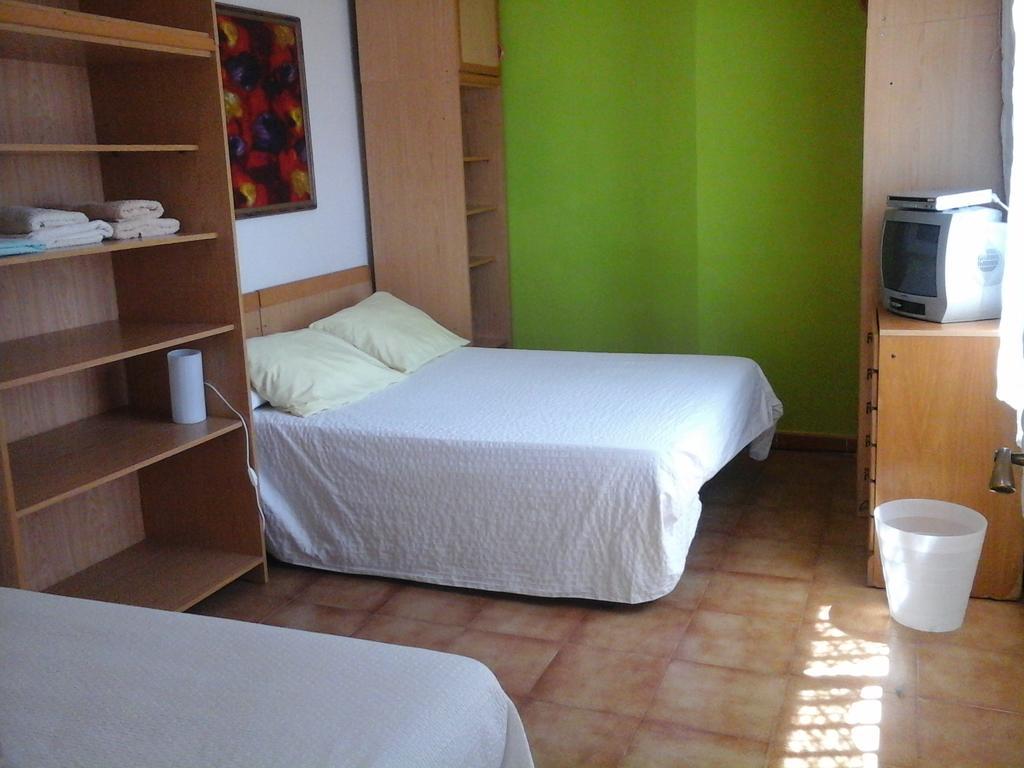 Atico Soleado Appartement L'Hospitalet de Llobregat Buitenkant foto