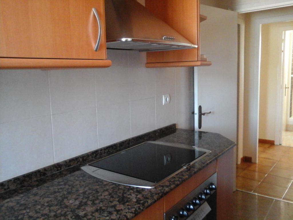 Atico Soleado Appartement L'Hospitalet de Llobregat Buitenkant foto