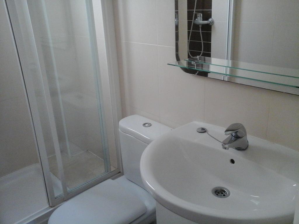 Atico Soleado Appartement L'Hospitalet de Llobregat Buitenkant foto